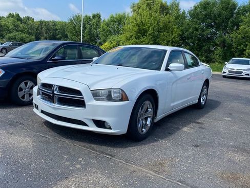 Used 2012 Dodge Charger SXT w/ Sport Appearance Group RWD image 1