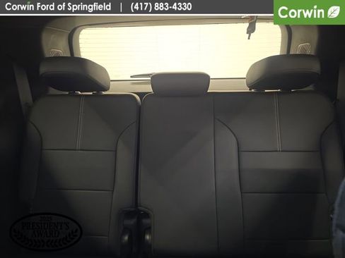 Used 2024 GMC Acadia Elevation image 18