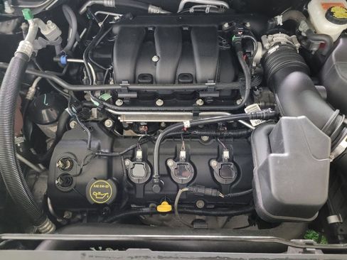 Used 2018 Ford Explorer Limited w/ Equipment Group 301A image 30