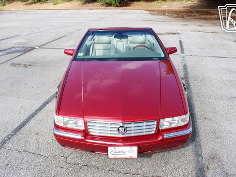Used 2000 Cadillac Eldorado ESC w/ Comfort/Convenience Pkg image 16