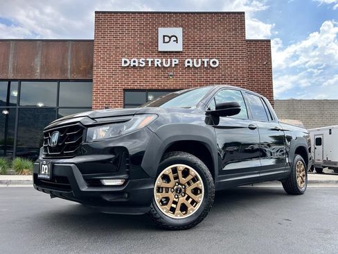 Used 2021 Honda Ridgeline Sport image 1