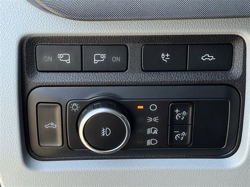 Used 2024 Ford F350 Limited w/ FX4 Off-Road Package image 24