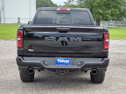 New 2026 RAM 1500 Express AWD/4WD image 5