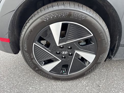 Used 2026 Hyundai Ioniq 5 SEL RWD image 9