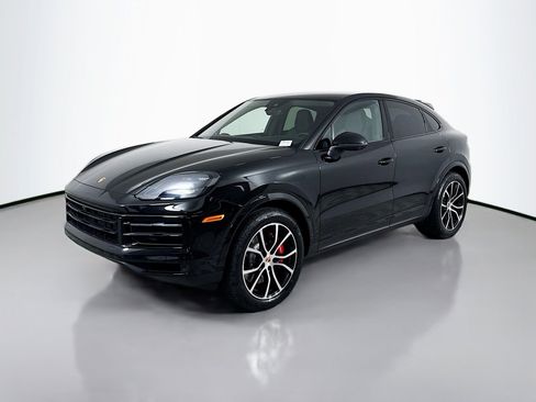Certified 2026 Porsche Cayenne S image 1