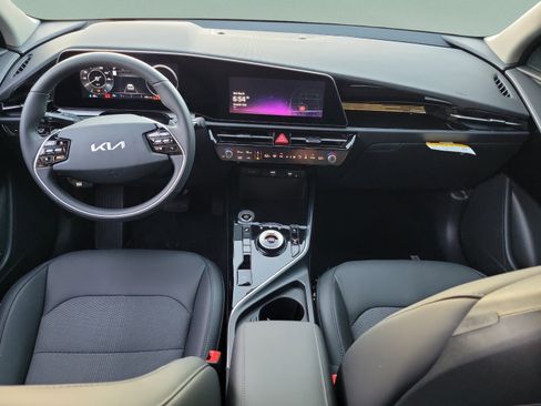 New 2026 Kia Niro Wind FWD image 8