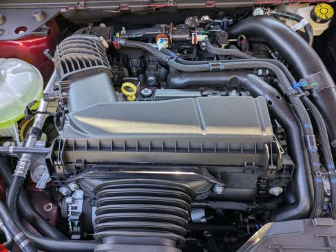 New 2025 Ford Maverick XLT w/ XLT Luxury Package image 23