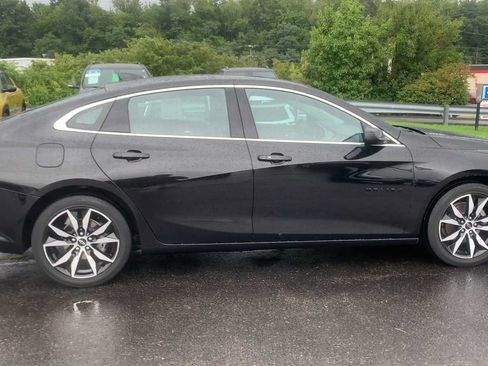 Certified 2023 Chevrolet Malibu RS w/ Driver Confidence Package FWD image 9