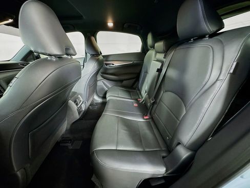 Used 2023 INFINITI QX55 Luxe w/ Cargo Package image 28