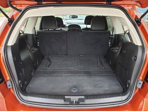 Used 2014 Dodge Journey SXT w/ Flexible Seating Group FWD image 5