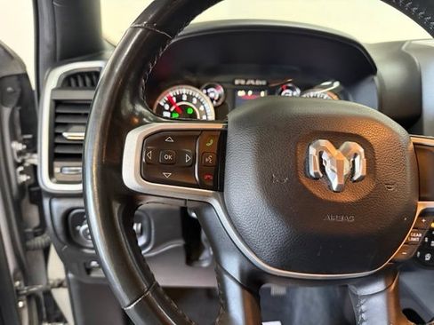 Used 2021 RAM 1500 Big Horn AWD/4WD image 18