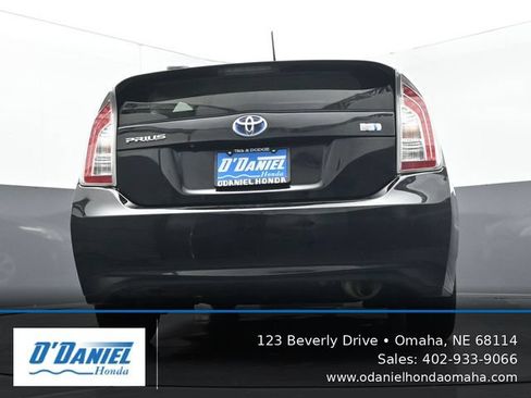 Used 2013 Toyota Prius Three w/ Solar Roof Pkg FWD image 11