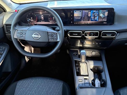 New 2026 Nissan Sentra SV image 10