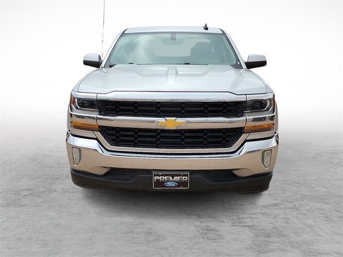 Used 2017 Chevrolet Silverado 1500 LT w/ Texas Edition image 3