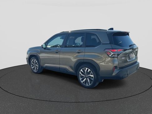 Used 2026 Subaru Forester Touring image 6