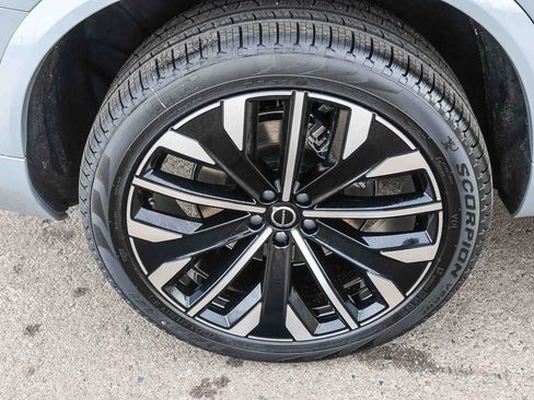 New 2026 Volvo XC90 T8 Ultra w/ Protection Package Premier image 14