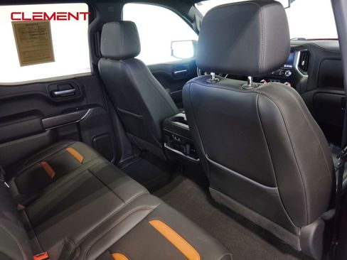Used 2021 GMC Sierra 1500 AT4 image 40