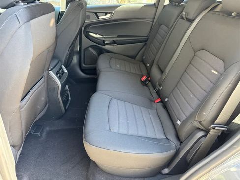 New 2024 Ford Edge SE image 17