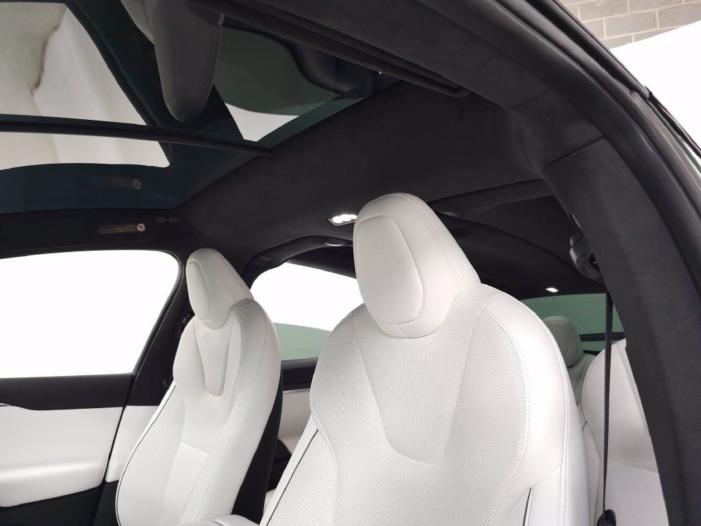 Used 2023 Tesla Model X Plaid AWD/4WD image 18