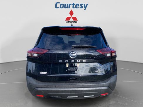Used 2021 Nissan Rogue S AWD/4WD image 4