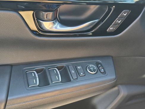 Used 2025 Honda CR-V EX-L image 20