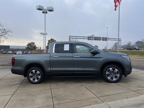 Used 2018 Honda Ridgeline RTL-E image 12