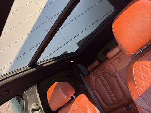 Used 2022 BMW X5 xDrive40i w/ M Sport Package image 18