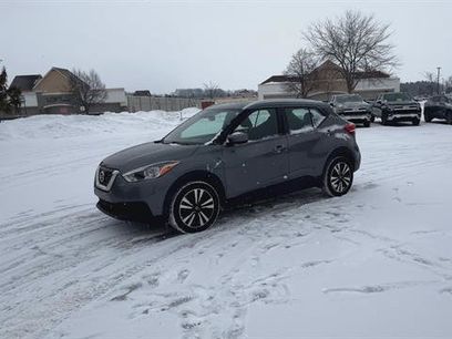 Used 2019 Nissan Kicks SV