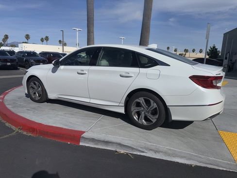 Used 2018 Honda Accord EX-L image 9