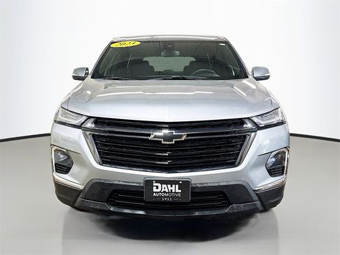 Used 2023 Chevrolet Traverse LT w/ Midnight/Sport Edition image 6