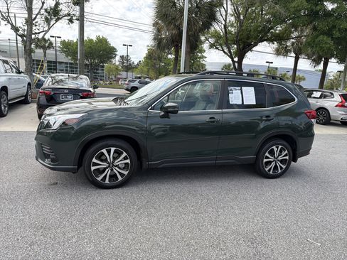 Used 2023 Subaru Forester Limited AWD/4WD image 42
