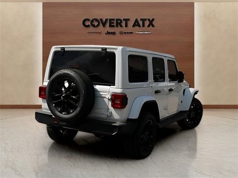 New 2025 Jeep Wrangler Unlimited Sahara image 5