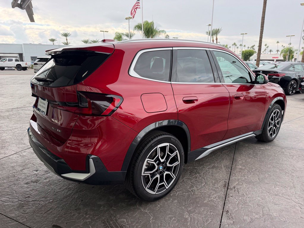 Used 2026 BMW X1 xDrive28i w/ Convenience Package AWD/4WD image 4