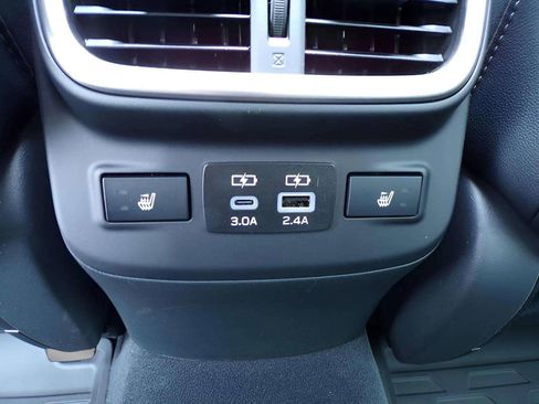 Certified 2025 Subaru Outback Limited image 14