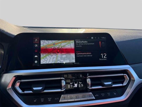 Certified 2022 BMW 440i xDrive Convertible w/ Premium Package image 12