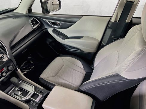 Used 2023 Subaru Forester AWD/4WD image 21