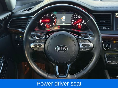 Used 2018 Kia Cadenza Technology image 27