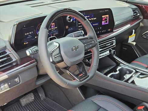 New 2026 Chevrolet Traverse RS w/ LPO, Floor Liner Package image 3