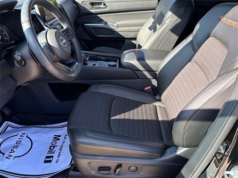 Certified 2024 Nissan Pathfinder Rock Creek image 17