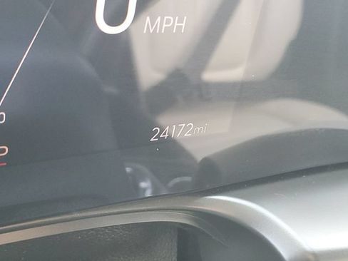 Used 2024 Buick Encore GX Avenir w/ Avenir Convenience Package AWD/4WD image 12