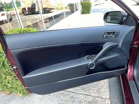 Used 2005 Scion tC FWD image 15