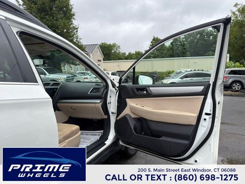 Used 2019 Subaru Outback 2.5i Premium AWD/4WD image 16