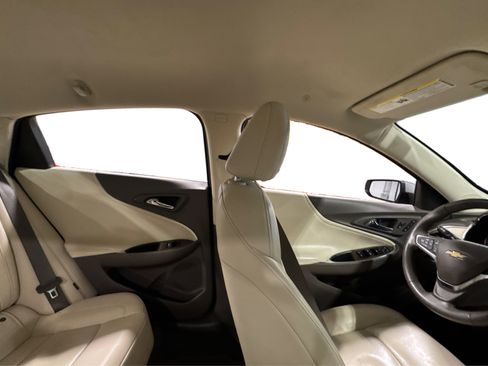 Used 2024 Chevrolet Malibu LT image 44