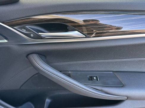 Used 2018 BMW 530i RWD image 18