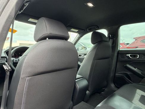 Used 2025 Honda Civic Sport image 16