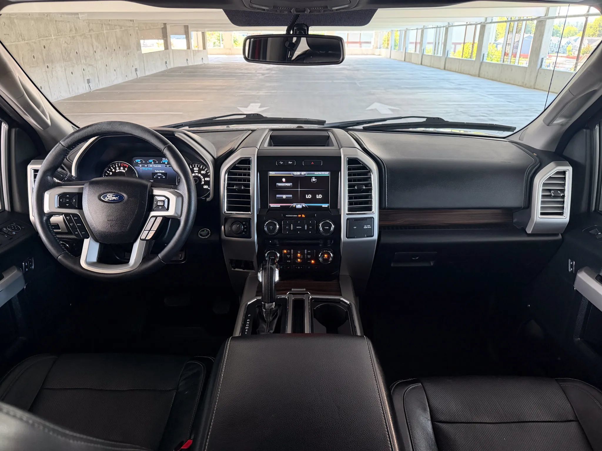 Used 2015 Ford F150 Lariat AWD/4WD image 29
