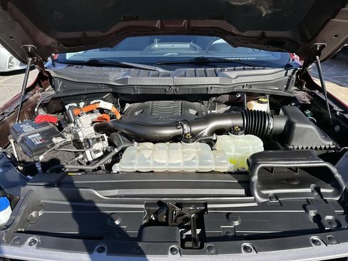 Used 2021 Ford F150 Lariat w/ Max Trailer Tow Package image 26