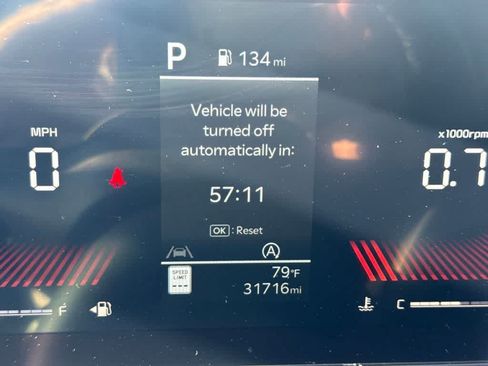 Used 2025 Kia Sorento S FWD image 12