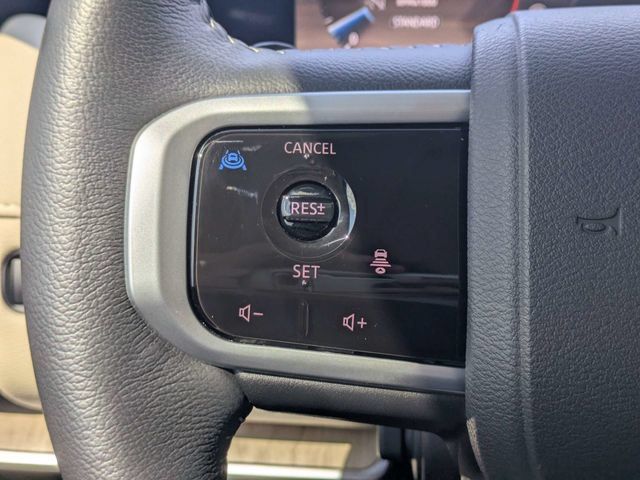 Used 2025 Nissan Armada Platinum w/ Convenience Package RWD image 28