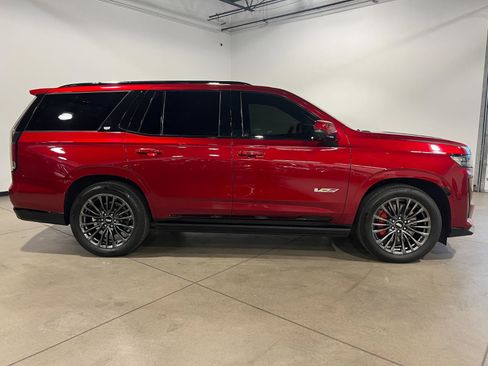 Used 2023 Cadillac Escalade V AWD/4WD image 3